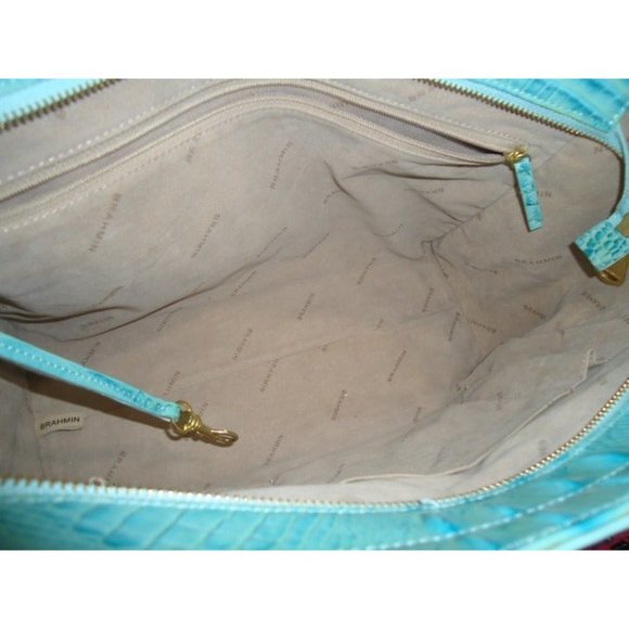 ****SOLD***
/Not for Sale/
Vintage Brahmin Glossy Glass Green Ashby Zip Top Shou - Picture 9 of 12